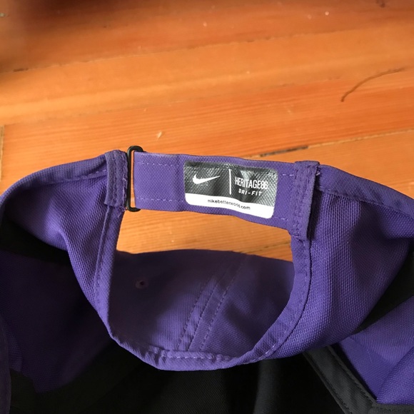 Lots of 2 Nike dri fit hats - Picture 7 of 7